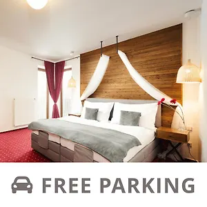 Sharingham 3* Brünn (Brno)