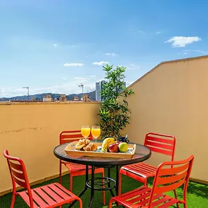 Apartment Heart Location & Parking 