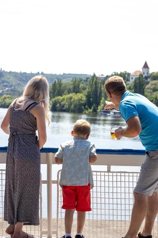 Botel Racek Prague