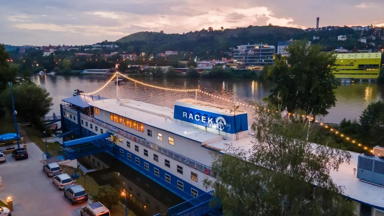 Botel Racek Prague