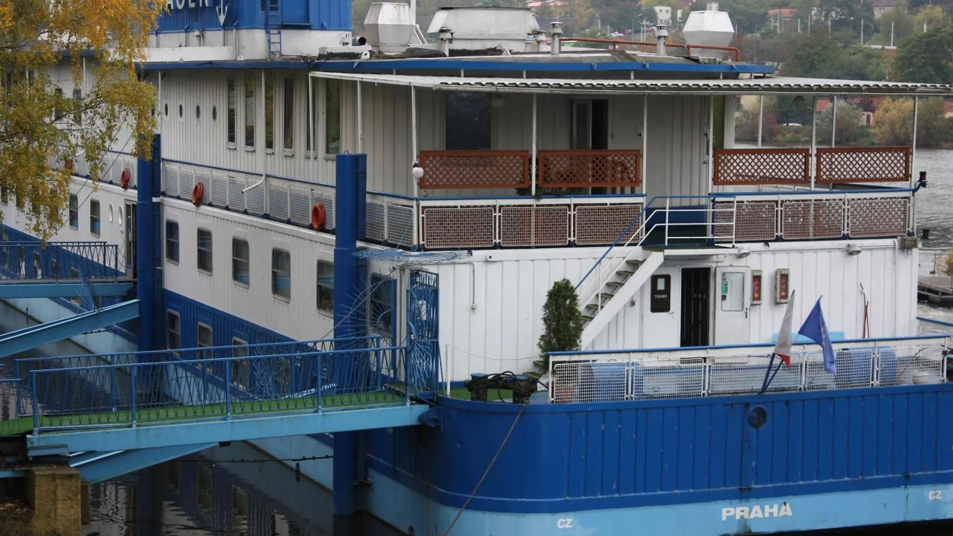 Botel Racek Prague